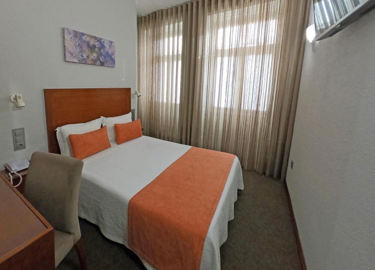 Lusitana Hotel ปอร์โต ภายนอก รูปภาพ
